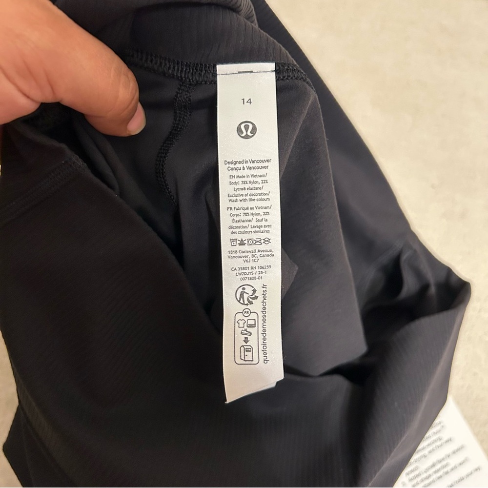 NWT Lululemon Align Hi-Rise Ribbed Short Black Size 14 Activewear Workout - Picture 5 of 10